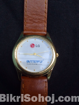 23.5K GOLD ELECYROPLATED WATCH